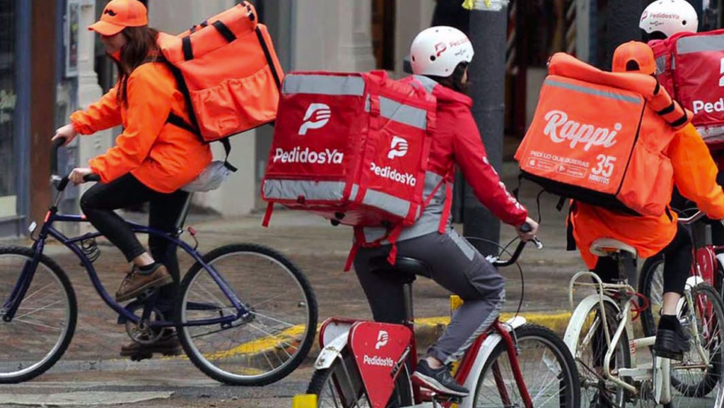 El mito de “ser tu propio jefe”: el 75% de quienes trabajan en plataformas necesita otro empleo para sobrevivir