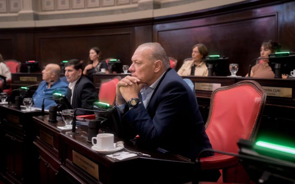 Berni le apuntó a Magario en el Senado bonaerense: «Su excelencia la vicegobernadora»