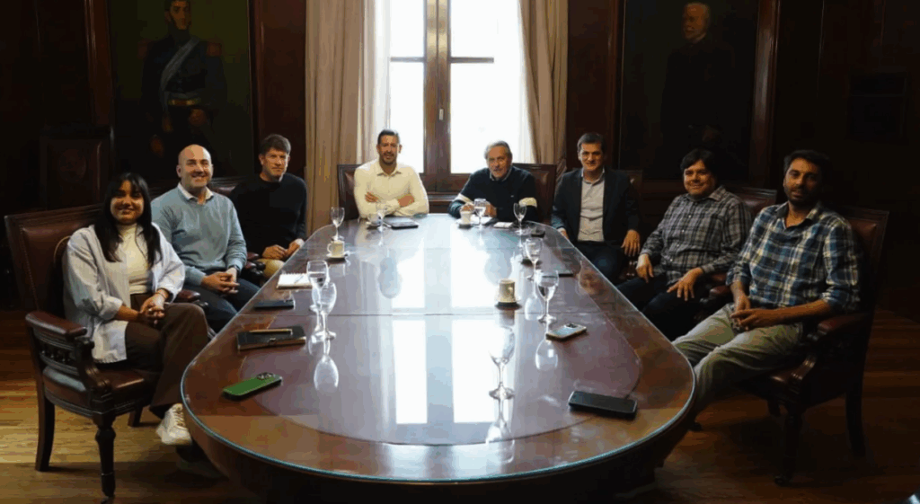 Conflicto por el predio del Club Gonnet: la Municipalidad reunió a las partes para evitar que avance la disputa