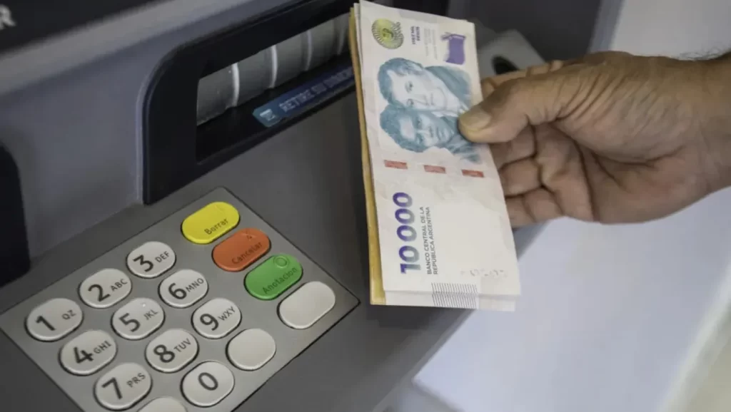 La Provincia paga sueldos de junio y medio aguinaldo entre el 30 de junio y el 7 de julio