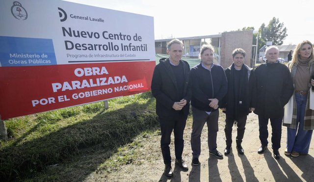 Kicillof exige a Milei $12,1 billones por obras, jubilaciones y programas sociales