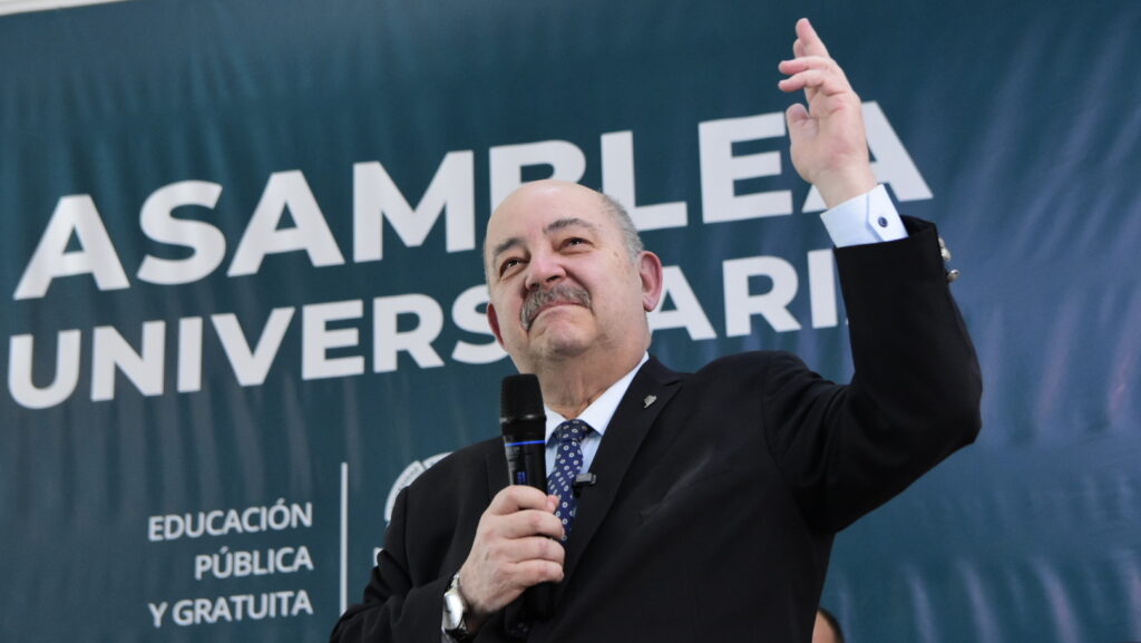 Fernando Tauber fue proclamado presidente de la UNLP con unanimidad en la Asamblea Universitaria