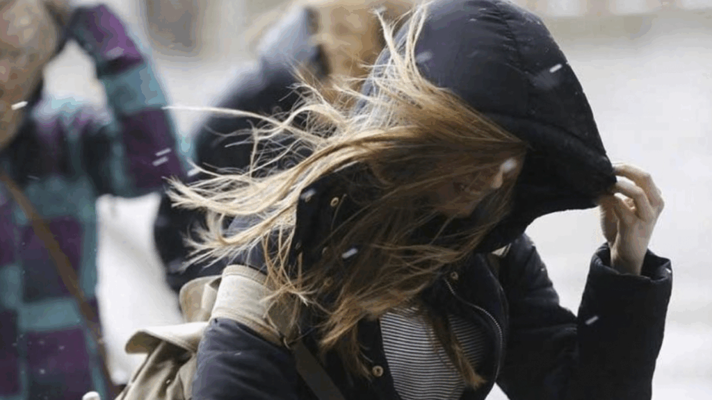 La Plata bajo alerta amarilla por fuertes ráfagas de viento este domingo